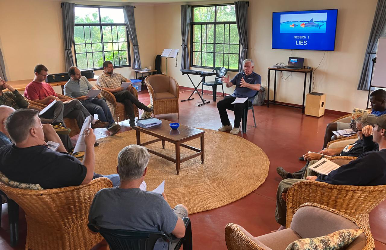 Remco teaching Men's TI Tanzaniza Retreat